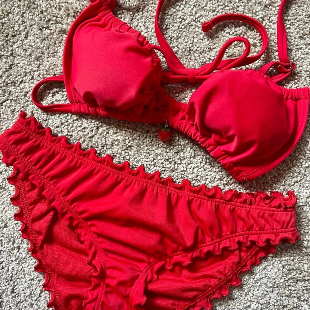 Red Bikini Set Ruffle Detailing Adjustable Straps Strawberry Charm Size XS-S - Picture 3 of 8